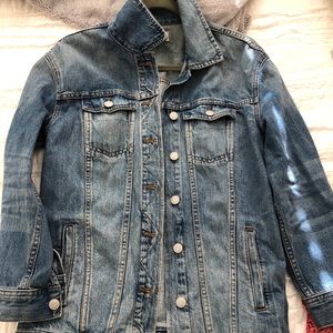 Madewell over-sized denim jacket!!!!